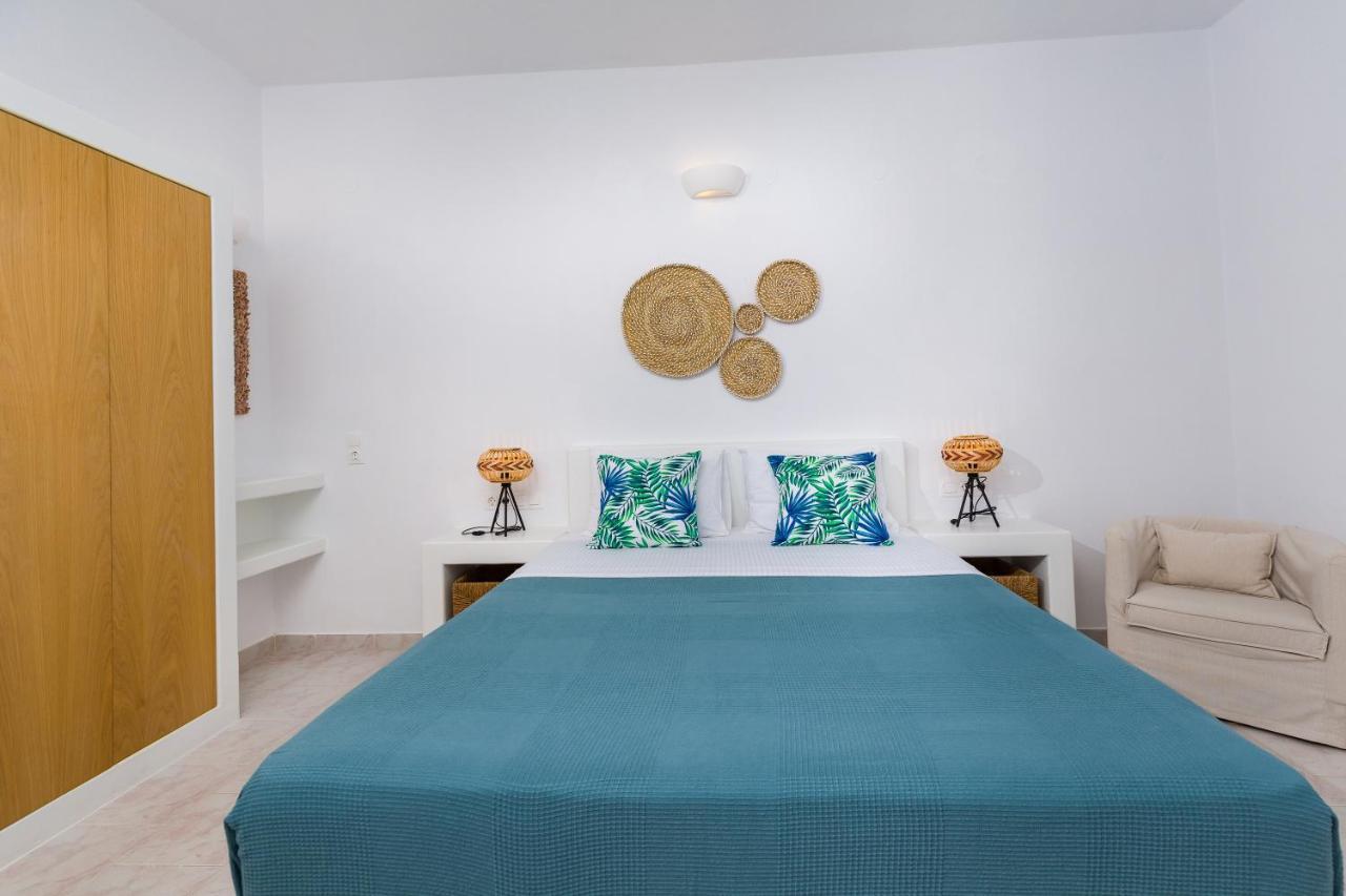 La Mer Seaside Apartments Drios Eksteriør billede